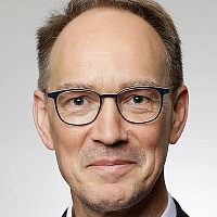 Univ.-Prof. Dr. Peter Kenning Univ.-Prof. Dr. Peter Kenning